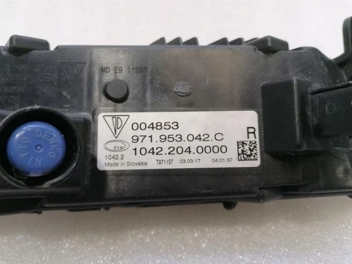 PORSCHE LED FJD 971953042C