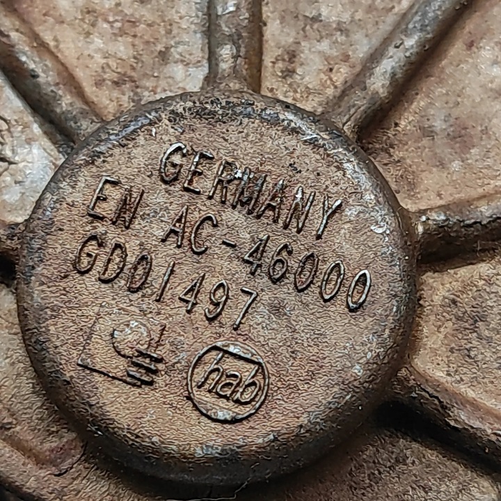 MERCEDES-BENZ OE A6512300465 POMPE VIDE