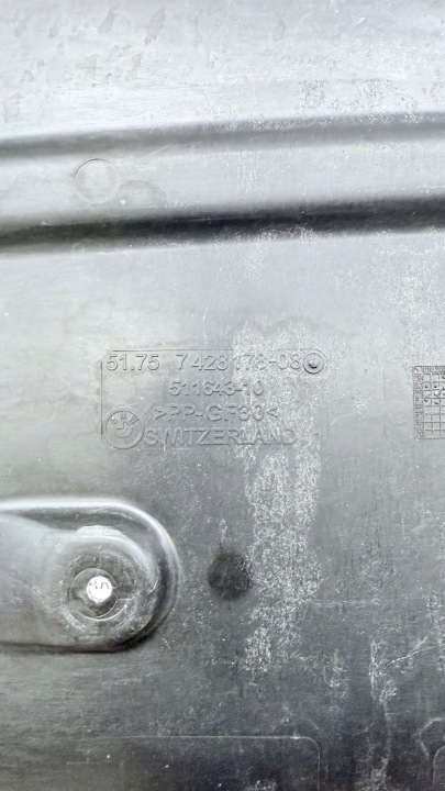 BMW G20 PROTECTION CHÂSSIS CENTRALE BERLINE 330E 7428178