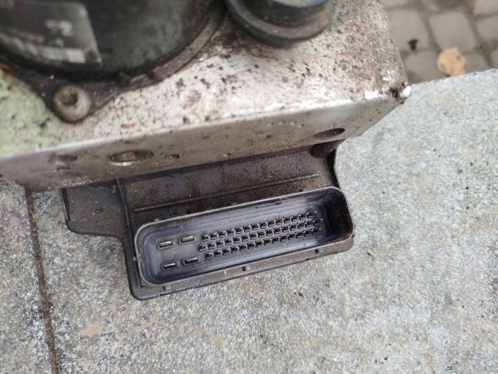 POMPE DE FREIN ABS 1.9 TDI ASZ VW GOLF 4 IV BORA AUDI A3 1C0907379