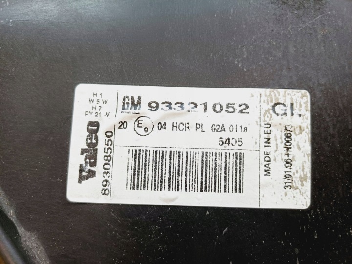 PROJECTEUR PHARE GAUCHE AVANT OPEL MERIVA A 03-05R VALEO 93321052 NR42