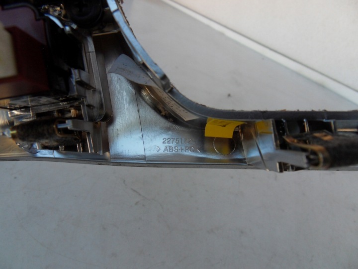 OPEL ANTARA LIFT 10-15 CHÂSSIS CENTRALE TUNNELS CHROMÉE PANNEAU