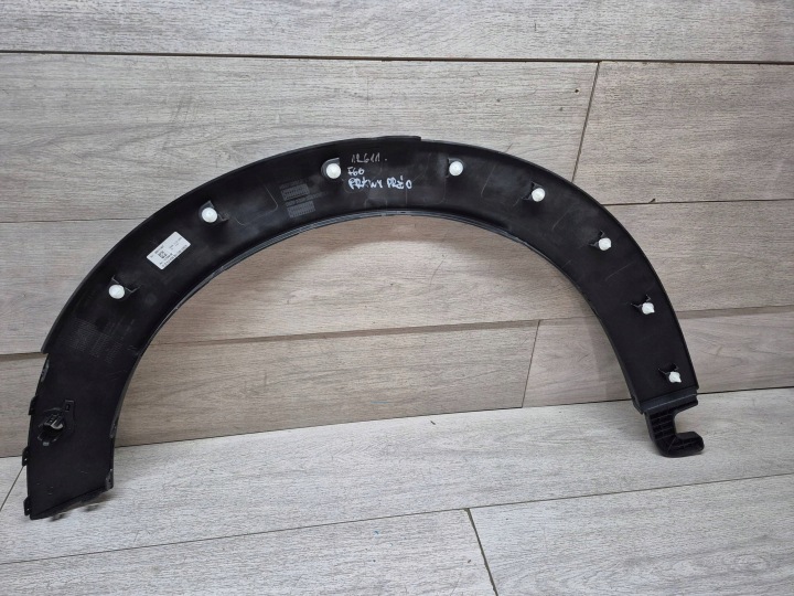 12611. MINI F60 MOULURE AILE DROIT AVANT 7389368