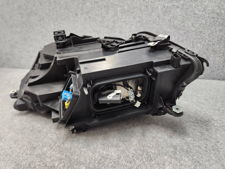 PROJECTEUR PHARE AVANT DROITE MERCEDES S-KLASA W222 COMPLET LED A2229060802