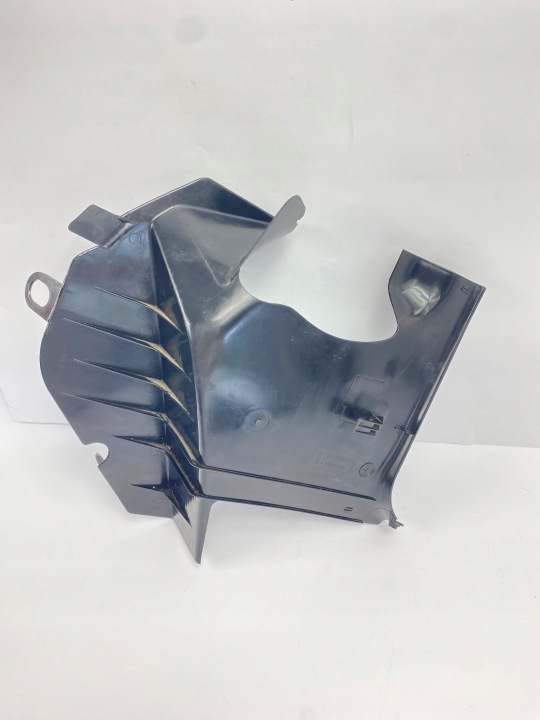 PROTECTION GAUCHE PRÈS NOGAC CONDUCTEUR MARCHEPIED MERCEDES W124 NOIRE 1246880106
