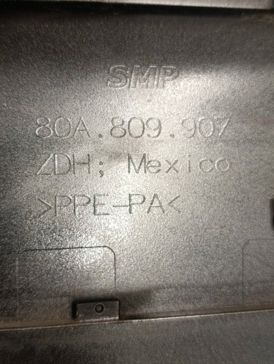 BOUCHON GOULOTTE DE REMPLISSAGE CARBURANTS ARRIÈRE AUDI Q5 SQ5 80A809907