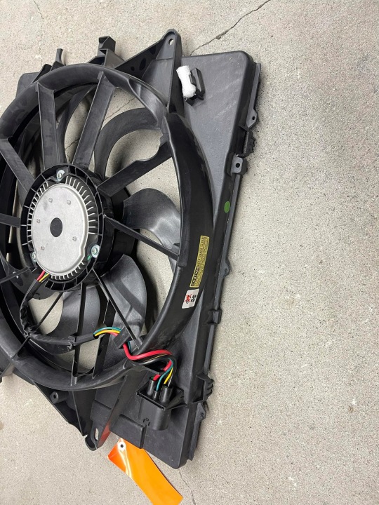 CHEVROLET CAMARO 2016 16 VENTILATEUR 2,0 3,6