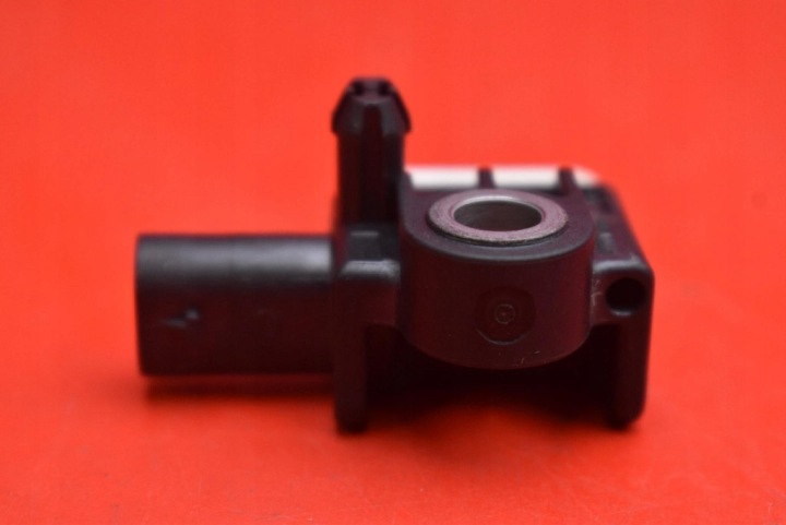 CAPTEUR DE COLLISION 56054085AA JEEP GRAND CHEROKEE 4 IV WK2 10-14