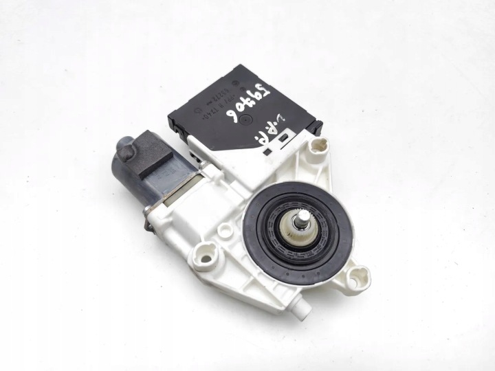 AUDI A3,8P.SILNIK VITRES LEWY.8P0959801Q