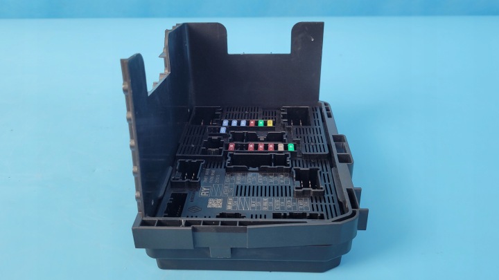 NISSAN QASHQAI III J12 23R BOÎTE FUSIBLES MODULE 284B76RA1B
