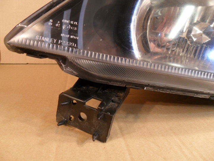 FARO IZQUIERDO PARTE DELANTERA EUROPA MAZDA 2 II DY 2002- 