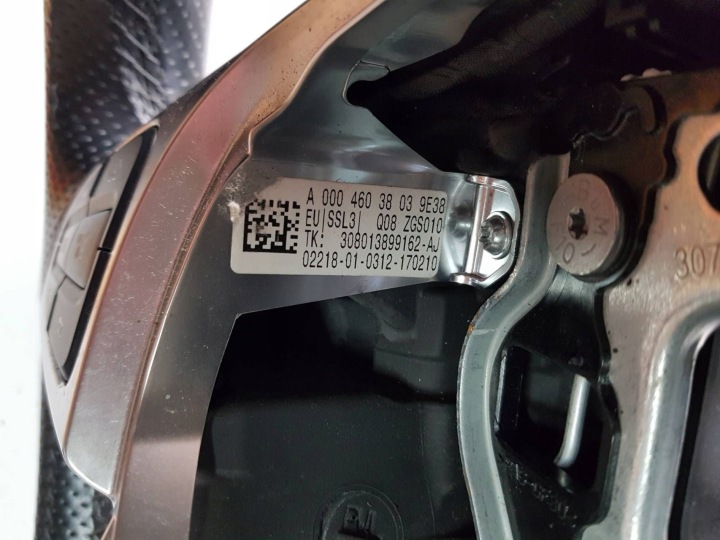 MERCEDES C CLASSE W205 14-18R VOLANT CUIR A0004603803 AUTOMATE