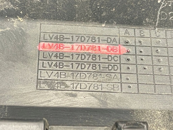 FORD KUGA MK3 III 19- ESCAPE PARE-CHOCS ARRIÈRE ARRIÈRE ORDINAIRE