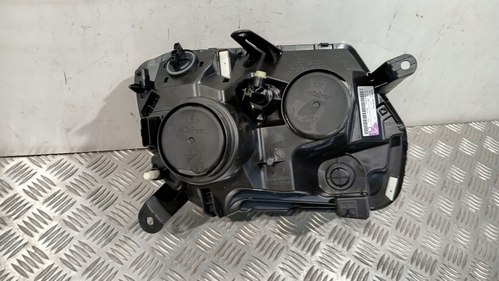 PHARE AVANT DACIA DUSTER I LIFT 13-17 260608209R ORIGINAL EUROPE NEUF GAUCHE