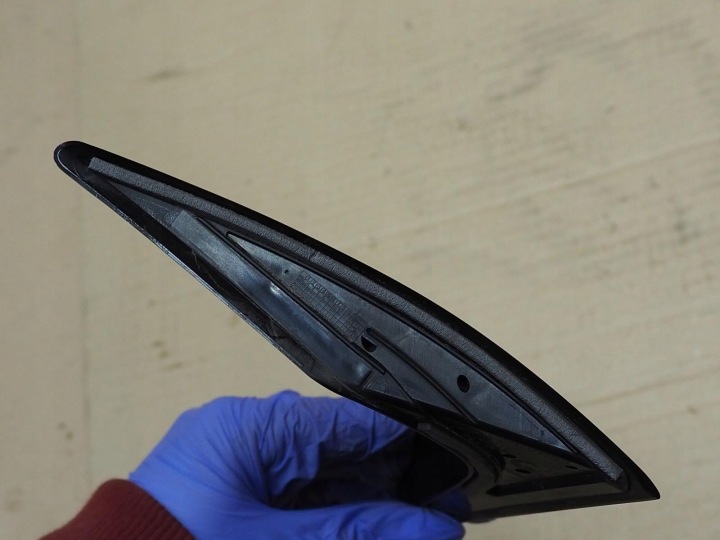 SPOILER COUVERCLES DE COFFRE GAUCHE ARRIÈRE SKODA SUPERB III UNIVERSEL OE