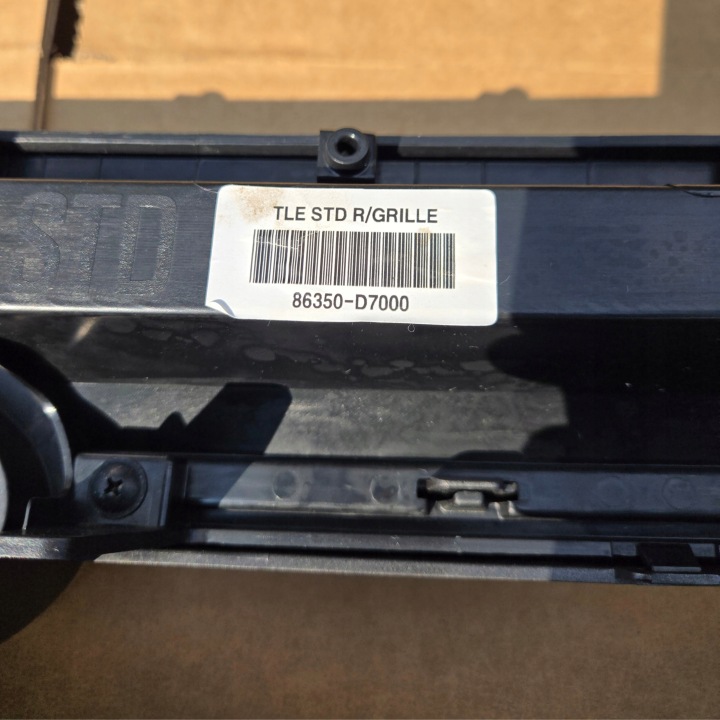 CALANDRE CALANDRE HYUNDAI TUCSON II III 15-18 86351-D7000 ORIGINAL