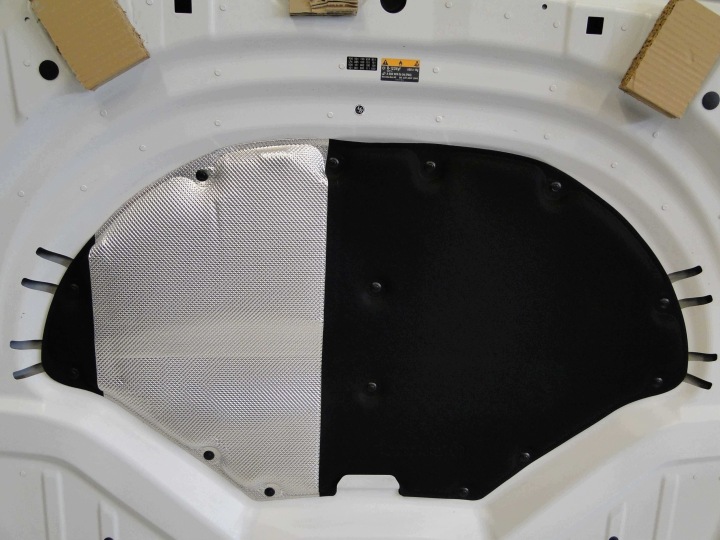 MERCEDES CAPOT COUVERCLE MOTEUR BLANCHE 659 BLANC POUSSOIR E CLASSE 214 W214 S214