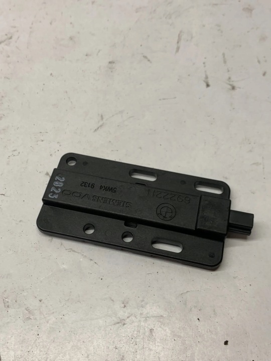 BMW 3 E92 E93 ANTENNE GPS GOUPILLE 6922211 2013