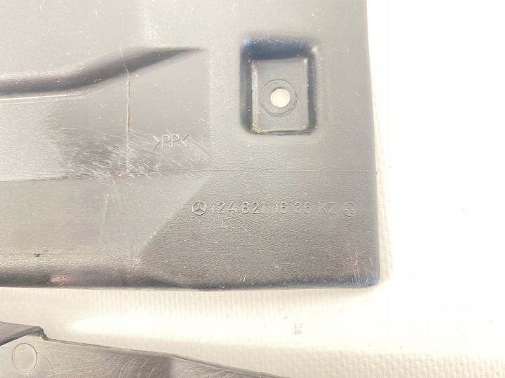 CAPUCHONS CÂBLAGE INSTALLATIONS L+P MERCEDES W124 UNIVERSEL S124 1248211636 1248211536