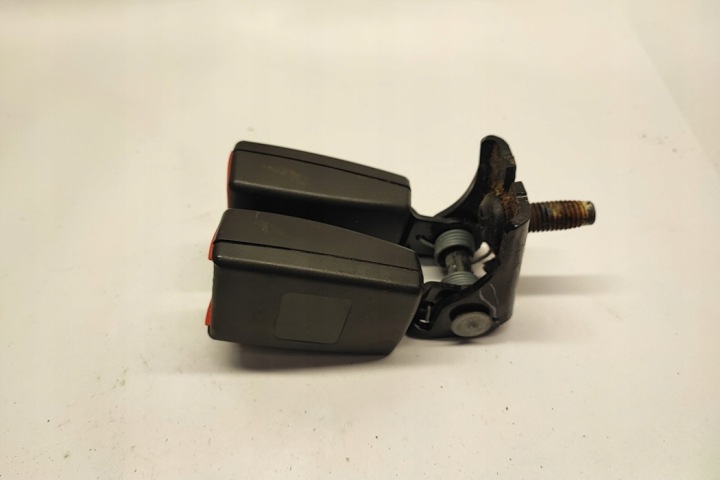 AGRAFE ARRIÈRE CENTRAL SIÈGES FORD MONDEO V BERLINE 1023126 2.5L