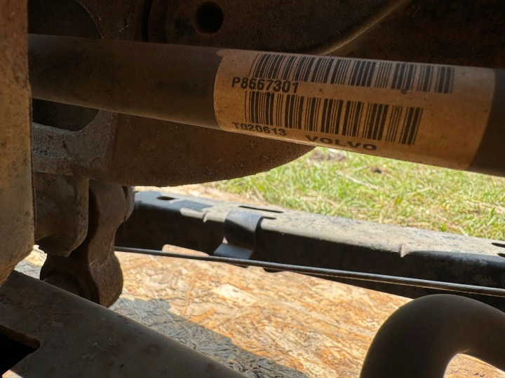 SUSPENSION ARRIÈRE AXE ARRIÈRE CHÂSSIS ROTULE DE DIRECTION DIFFÉRENTIEL VOLVO XC70 2.4D JAN POZNAŃ