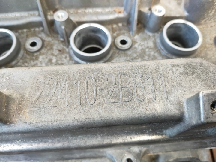 HYUNDAI TUCSON III SPORTAGE IV 15-21 1.6 T-GDI G4FJ CULASSE JEU 22410-2B611