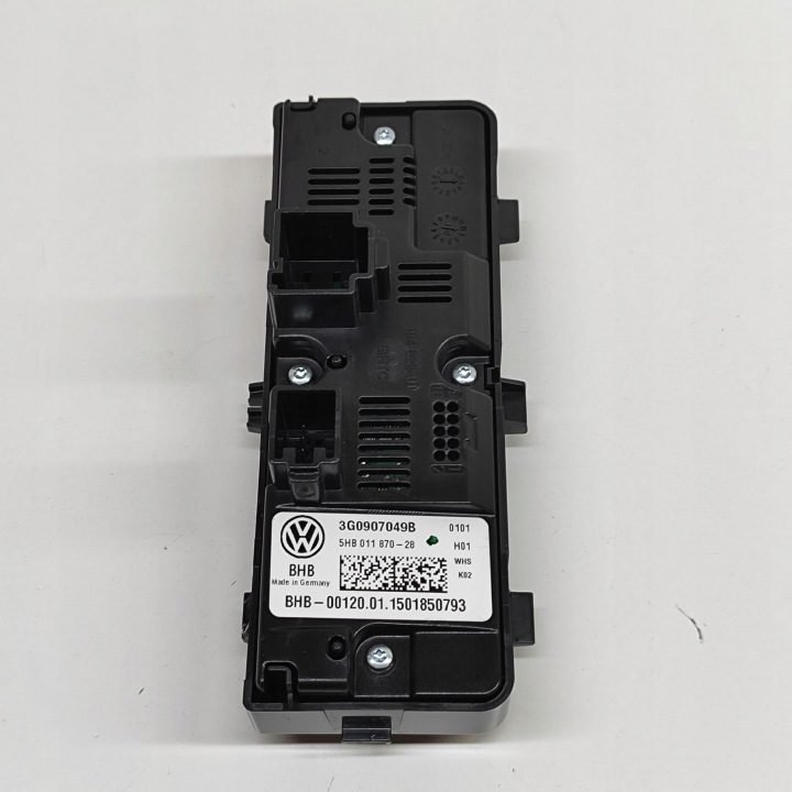 VOLKSWAGEN PASSAT B8 2015 COMMUTATEUR COMMUTATEUR CONDUIT D'AIR VENTILATEURS