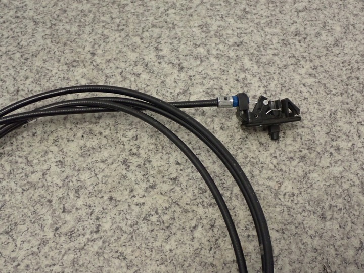 SUZUKI SWIFT MK6 04-09 CABLE TAPAS COMBUSTIBLES CERRADURA 