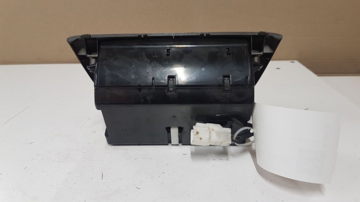CHÂSSIS LEVIER DE VITESSES TOYOTA AVENSIS T250 84932