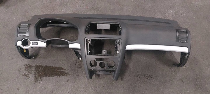 KIT AIRBAG POSTRZALOWY COCKPIT PLANCHE COUSSINS AIRBAG OCTAVIA II EUROPE
