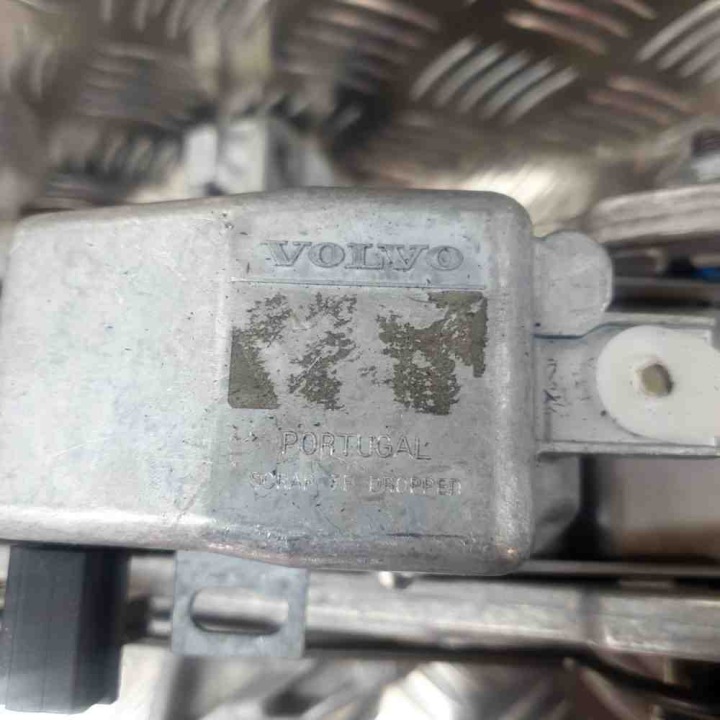 MÉCANISME CAOUTCHOUC VOLVO S40 II (MS) 665681001F 2.0L DIESEL 100KW 2005