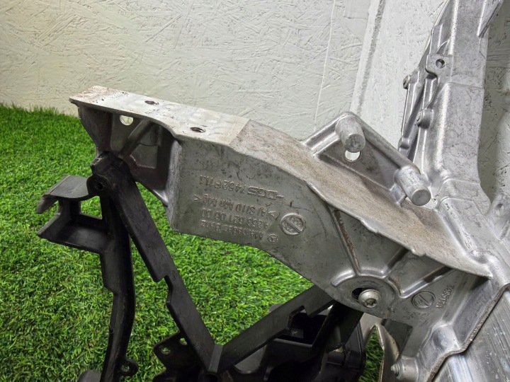 PANNEAU AVANT RENFORCEMENT AVANT MERCEDES GLC 253 A253 E CLASSE 213 A213