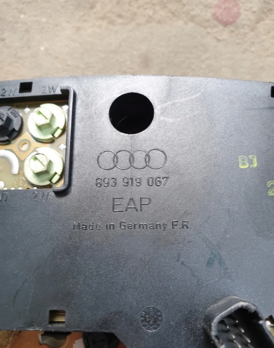 AUDI 80 COMPTEUR TABLEAU DE BORD 893919033 893919067