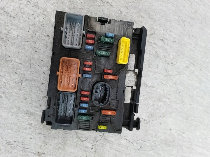 MODULE BSM CITROEN C3 I 9659741780 BSM-L03-00 1.4 HDI