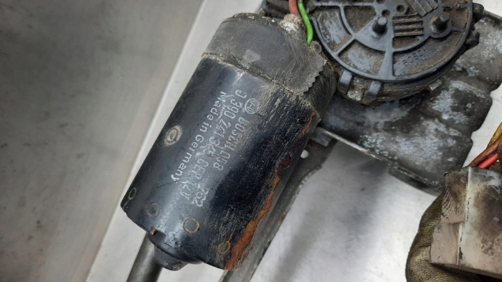 MÉCANISME PETIT MOTEUR ESSUIE-GLACES VW LT35 2.5 SDI 97R