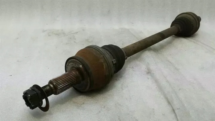 ARBRE DE TRANSMISSION ARRIÈRE DROIT DODGE CHALLENGER SRT8 4578732AE ARBRE DE TRANSMISSION DROIT