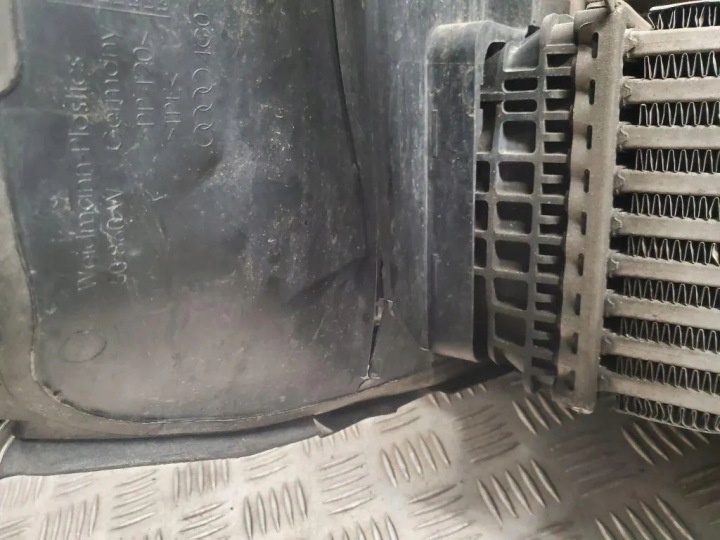AUDI A6 C7 4G 2.0 TFSI 162KW 4G0260401B KIT RADIATEUR