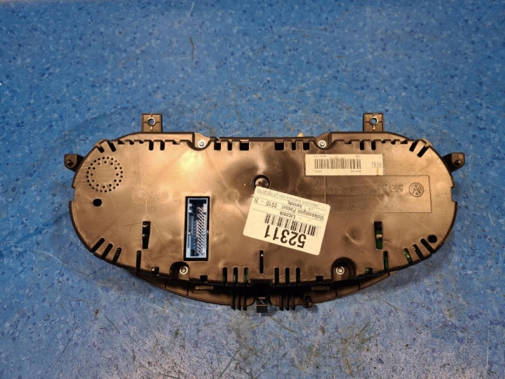 VV PASSAT B7 1.4 1.8 2.0 TSI COMPTEUR 3AA920870N