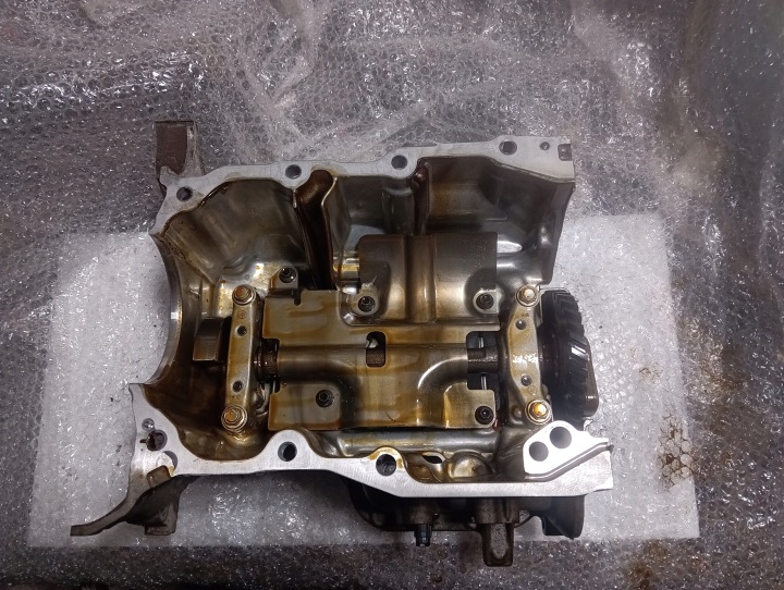 TOYOTA 1.5 FM15A-P12G COMPLÈTE CUVETTE HUILEUX
