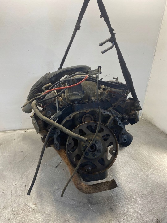 MOTEUR JEEP CHEROKEE XJ 7868636