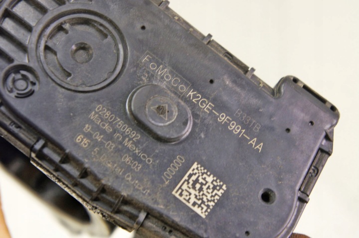 UI308 FORD EDGE MK2 2.0I PAPILLON DES GAZ K2GE-9F991-AA 0280750692