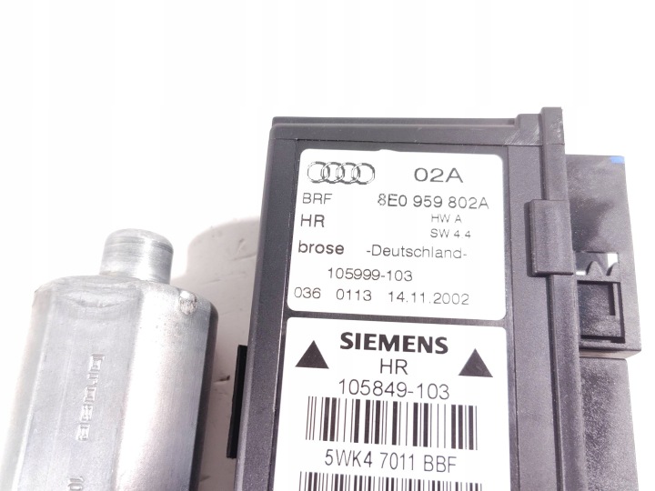 PETIT MOTEUR VITRES ARRIÈRE ARRIÈRE CÔTÉ DROITE AUDI A4 B6 8E0959802A