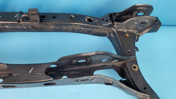 KIA CEED III 25R 1.6GDI CHÂSSIS CHÂSSIS BERCEAU SUSPENSIONS ARRIÈRE 55410-G4AA0