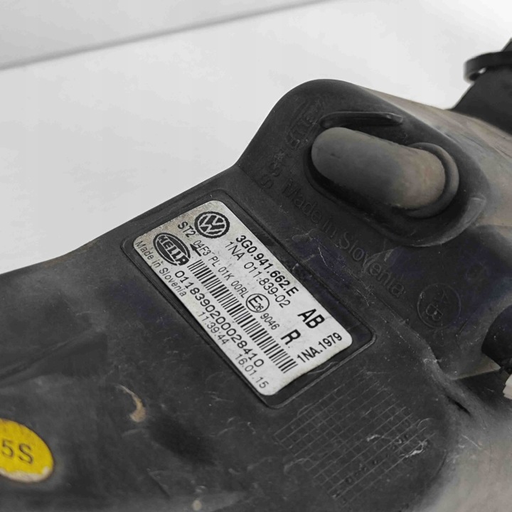 PHARES ANTIBROUILLARD DROIT AVANT VW PASSAT B8 (3G2) 3G0941662E 28527125 2.0L 110KW