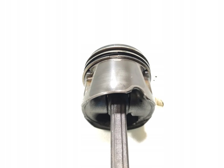 MITSUBISHI COLT PISTON AVEC BIELLE 1.5 DI-D DIESEL 70KW (95 HP) OM639.939