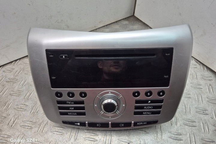 RADIO AVEC NAVIGATION LANCIA DELTA III (844_) 7355364450 1.6L DIESEL 2012