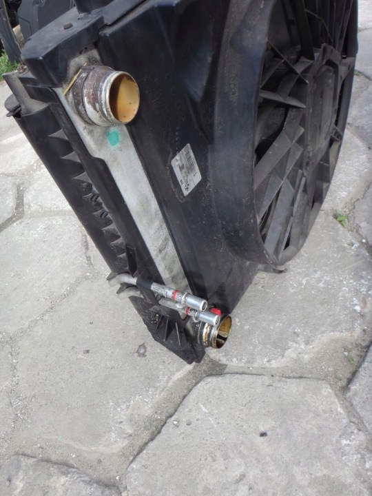 ENSEMBLE RADIATEURS BMW E60 E61 525 530 D