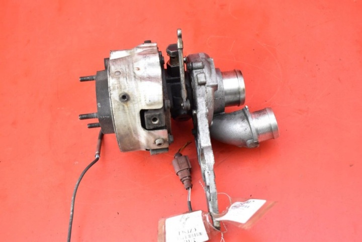 TURBOCOMPRESSEUR GAUCHE 057145721Q AUDI Q7 4.2 TDI 326 KM 05-09