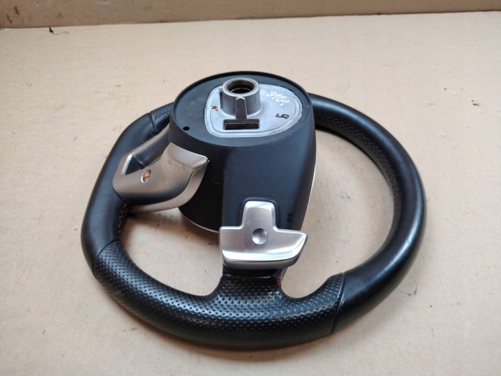 VOLANT AMG MERCEDES W205 3078736