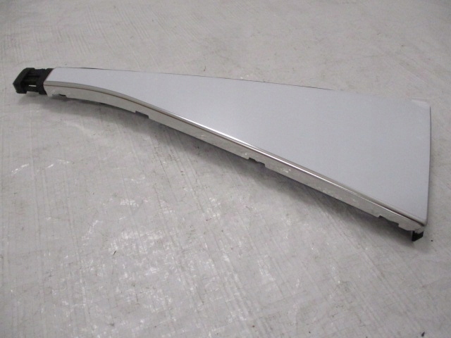 PEUGEOT 3008 II PROTECTION BOUCHON TOITS ARRIÈRE GAUCHE CHROME NEUF